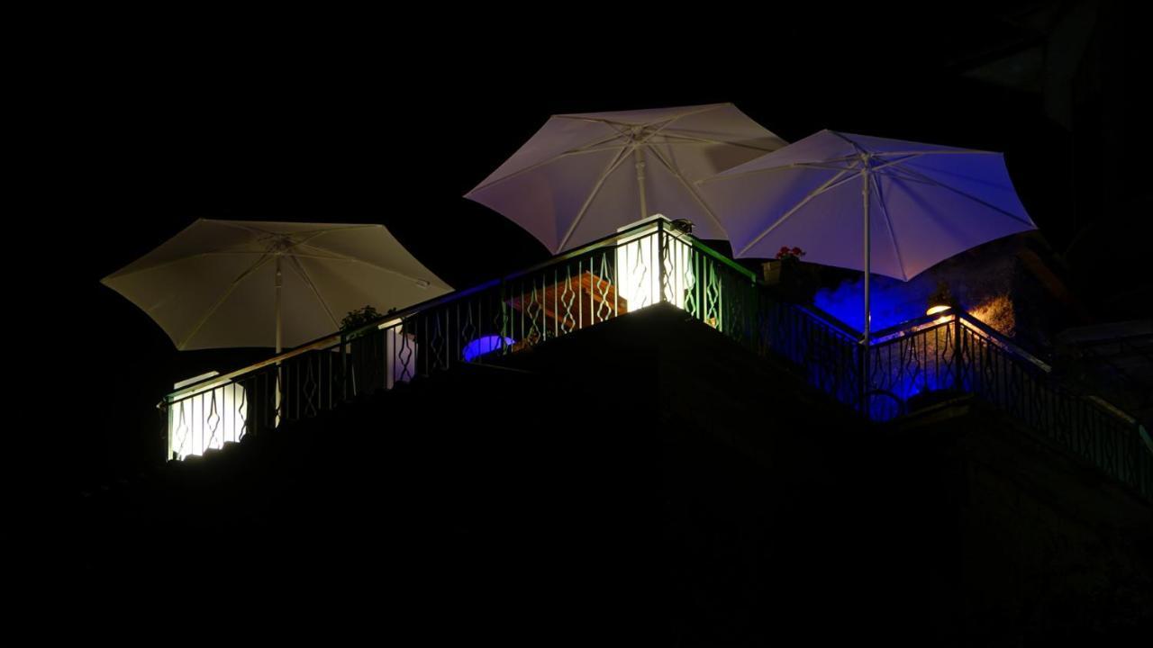 La Terrazza Sul Lago Turano Кастель-ди-Тора Экстерьер фото