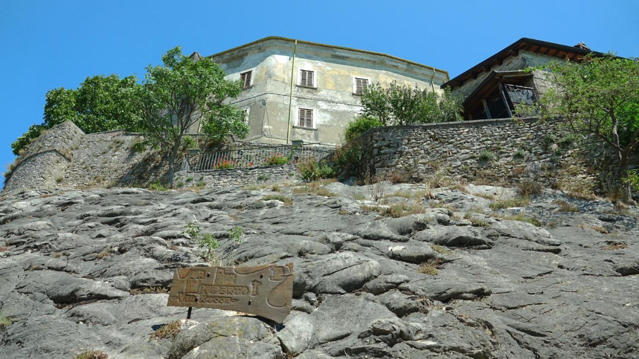 La Terrazza Sul Lago Turano Кастель-ди-Тора Экстерьер фото