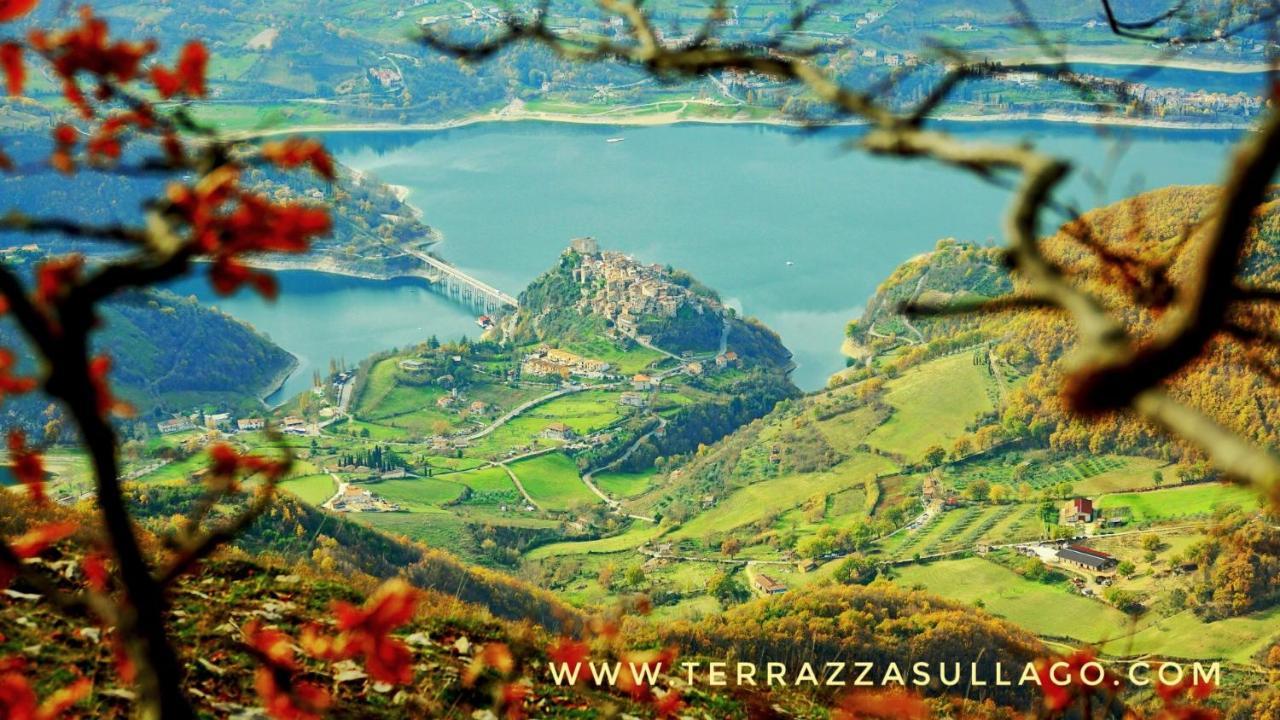 La Terrazza Sul Lago Turano Кастель-ди-Тора Экстерьер фото