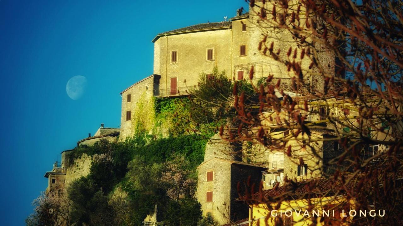 La Terrazza Sul Lago Turano Кастель-ди-Тора Экстерьер фото